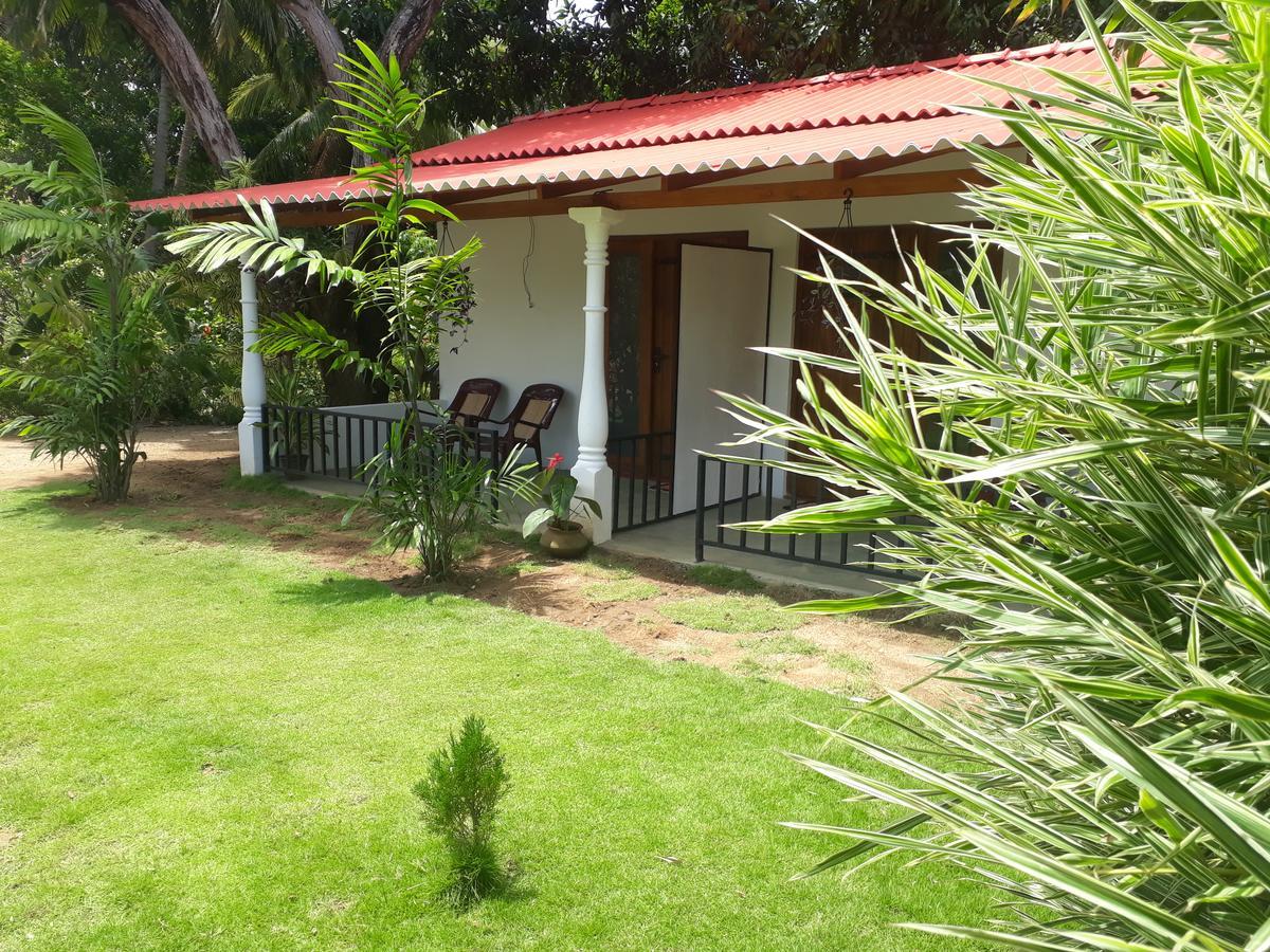 Akila Holiday Resort Habarana Bagian luar foto