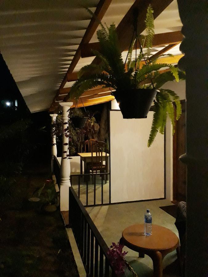 Akila Holiday Resort Habarana Bagian luar foto