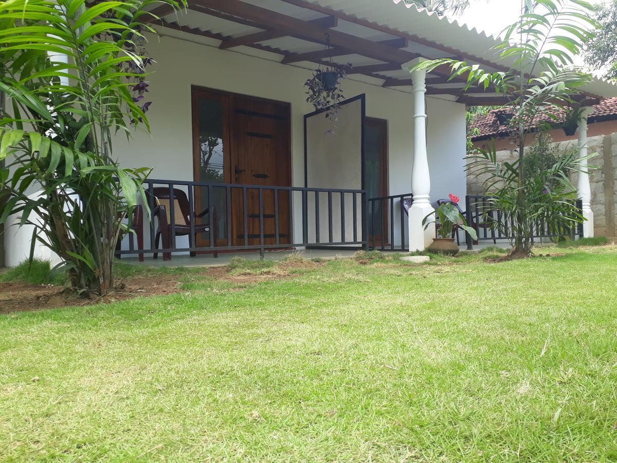 Akila Holiday Resort Habarana Bagian luar foto